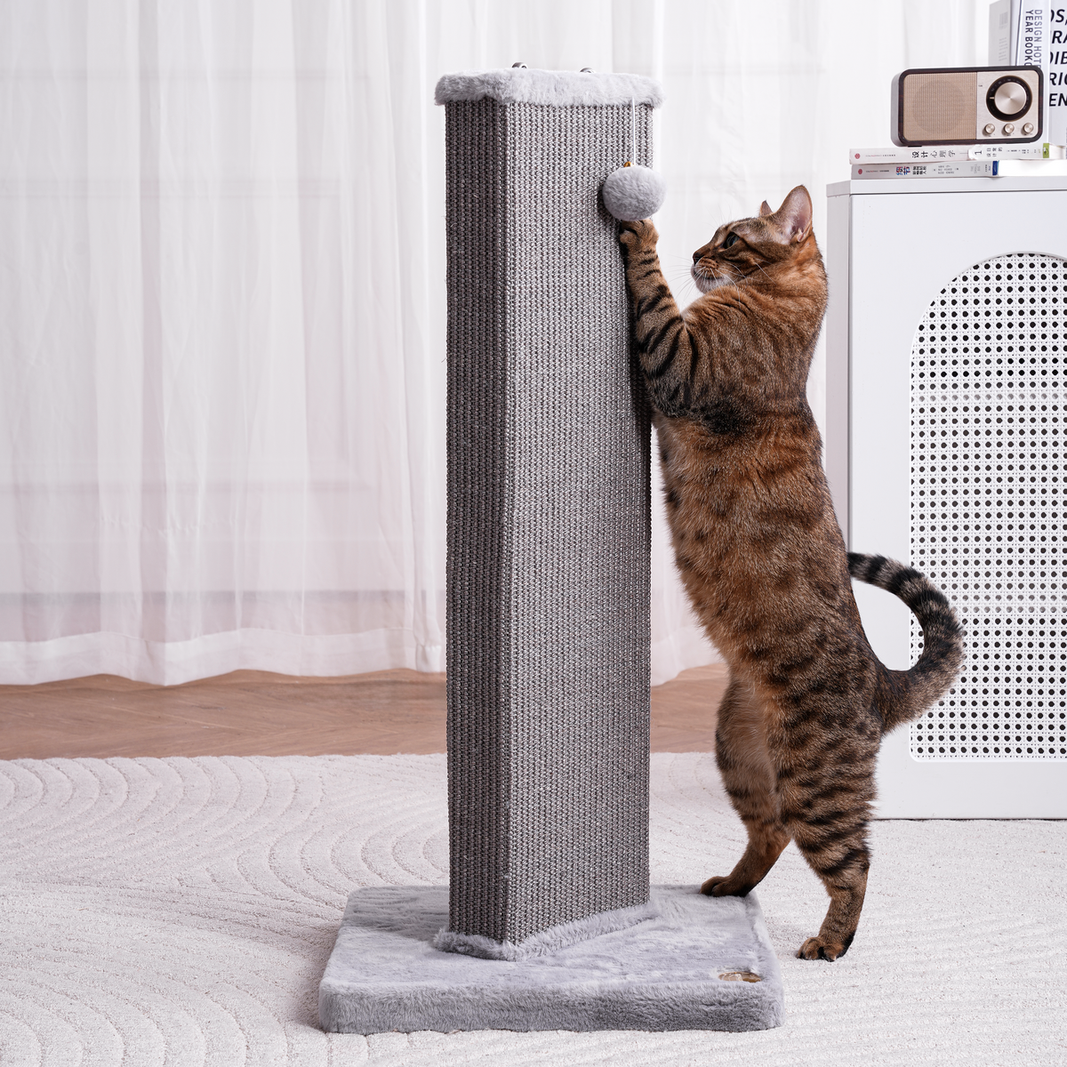 32.7-Inch Tall Sisal Cat Scratching Post - Gray 閳?image 6